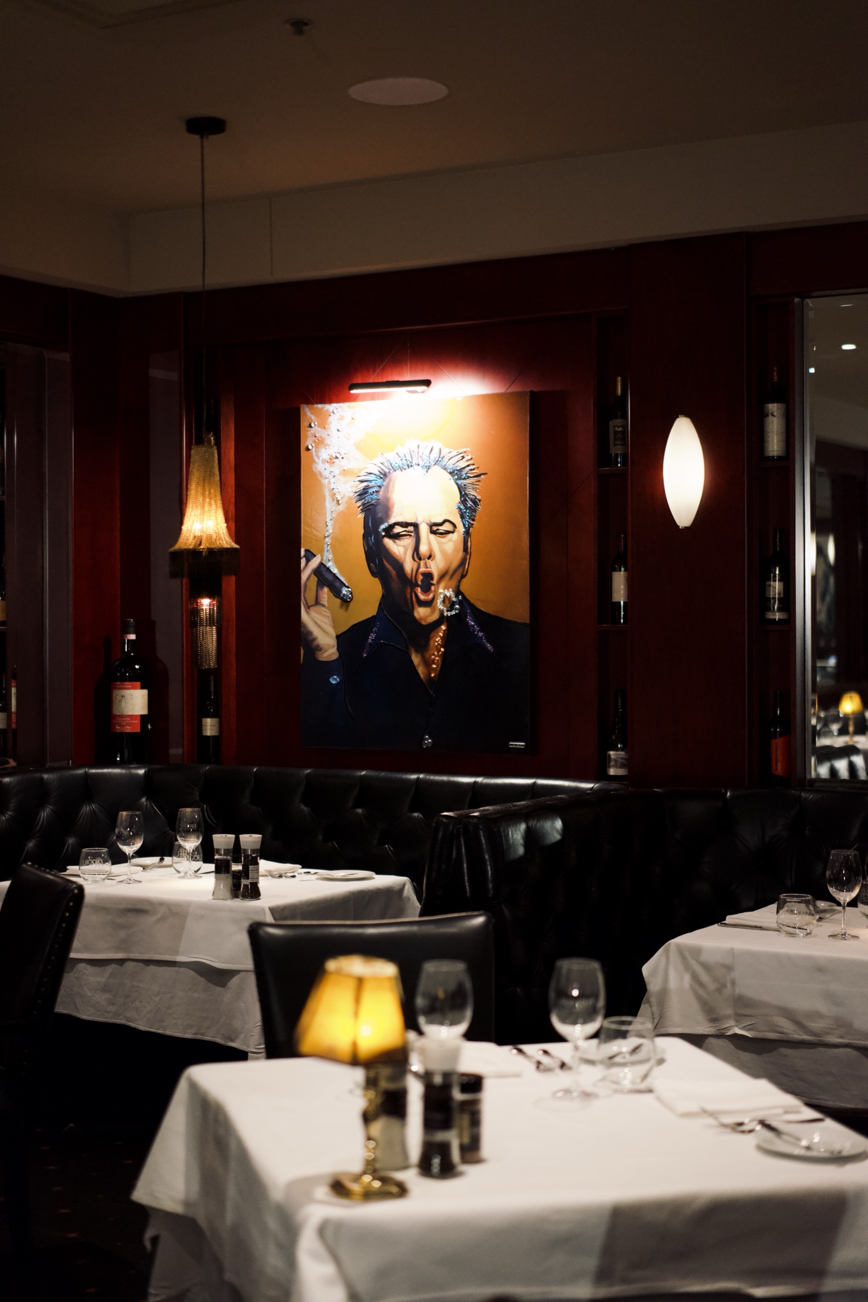 The Rib N Reef dining room